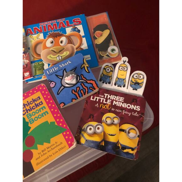 Kids book bundle - Picture 5 of 5